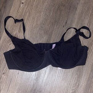 Black Women's 38DD Savage Fenty bra